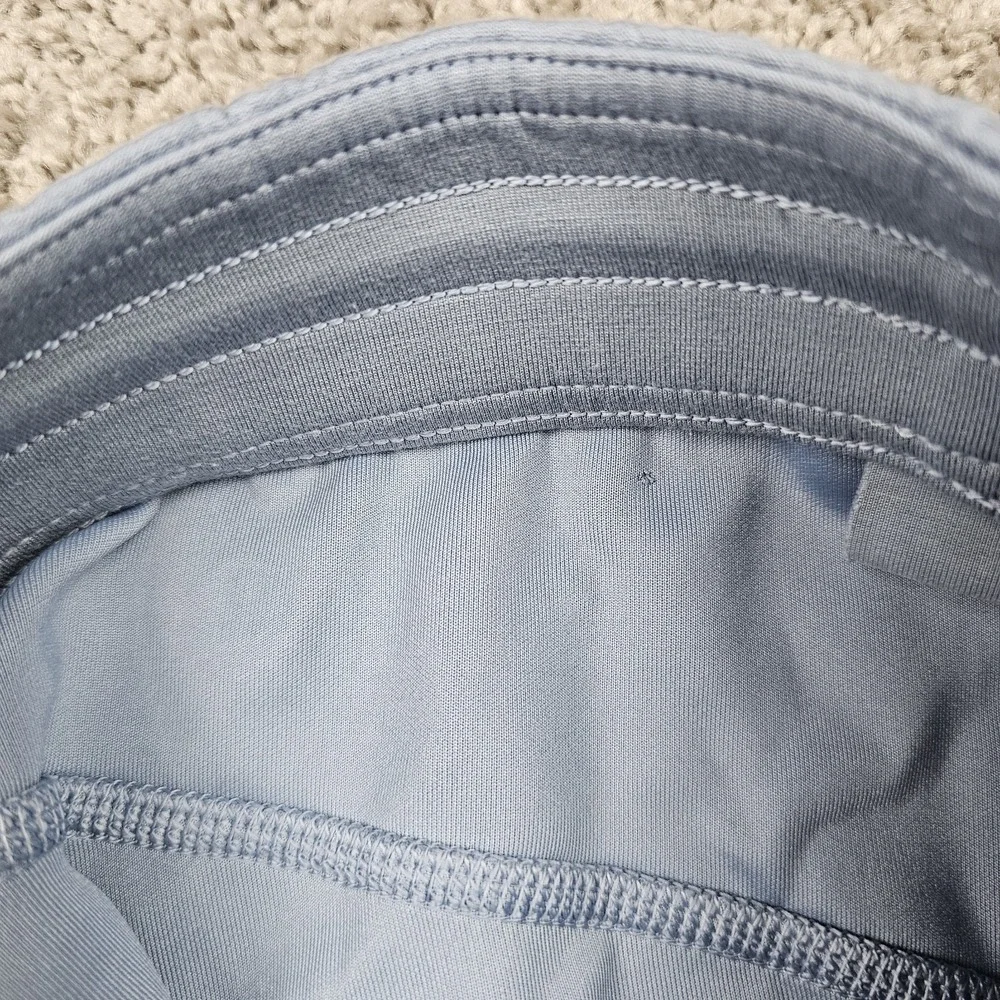 Lululemon Softstreme High Rise Straight Leg Crop Pant Sz 18 Blue Linen W6BZXS